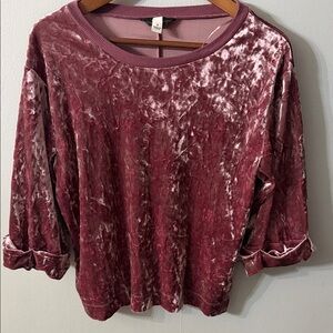 Velvet Women's Trendy Top Sleek Minimal Look